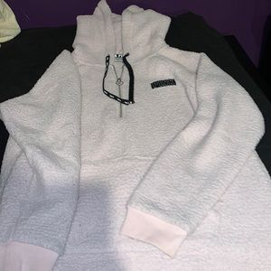 VS PINK hooded Sherpa half zip